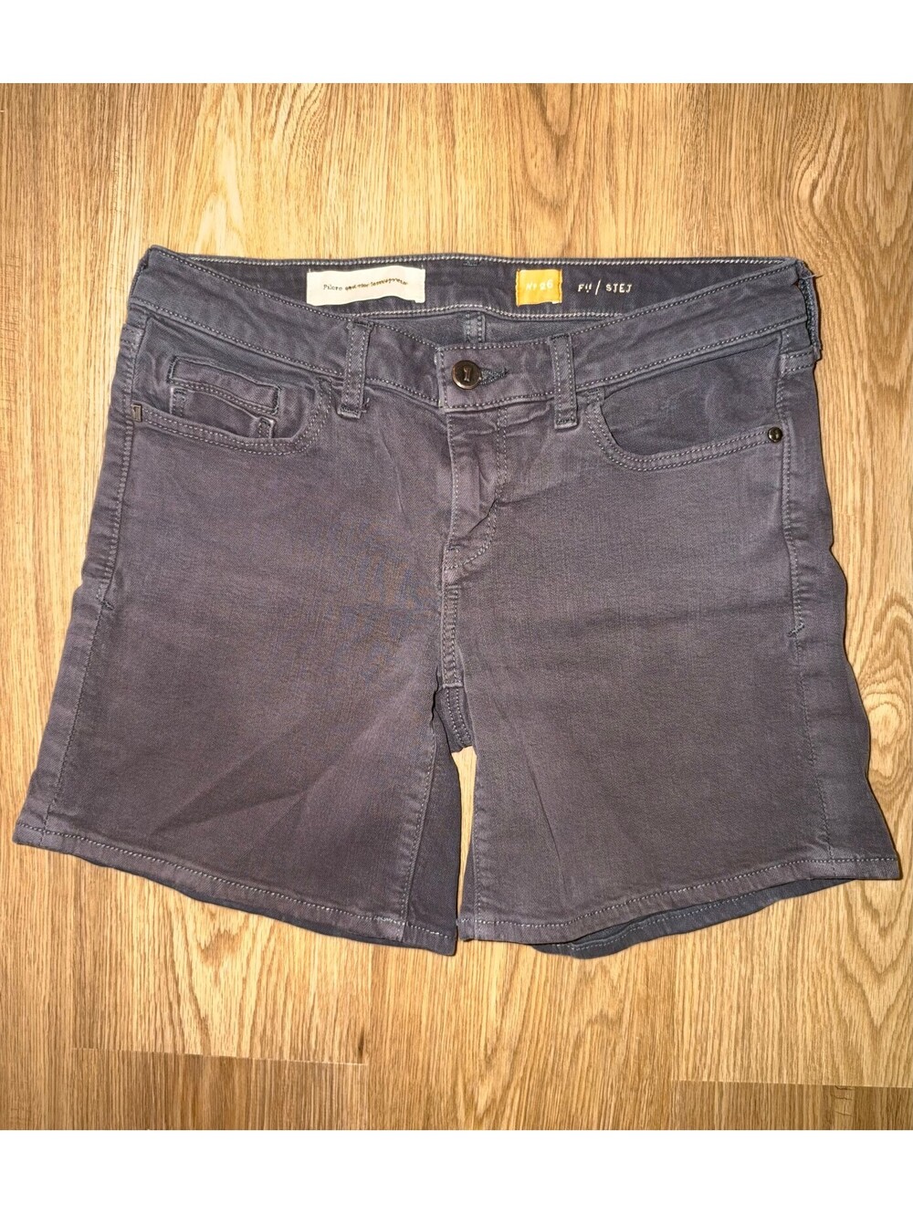 Pilcro Gray Shorts - Size 26